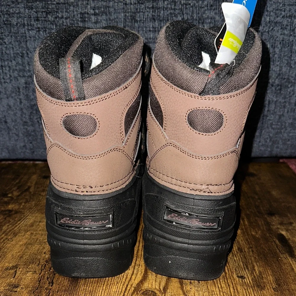 Eddie Bauer Men's RyanPeak Insulated Lace Up Duck Boots - size 10 NWT